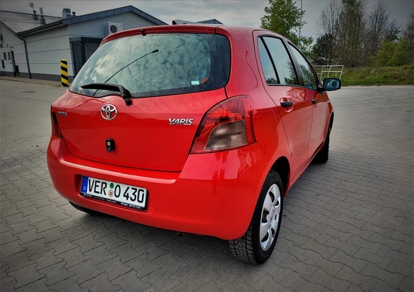 Toyota Yaris cena 14950 przebieg: 172000, rok produkcji 2008 z Zgierz małe 56